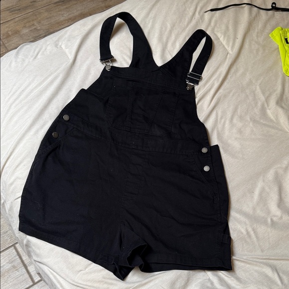 Volcom Black Denim Overalls - Picture 1 of 3
